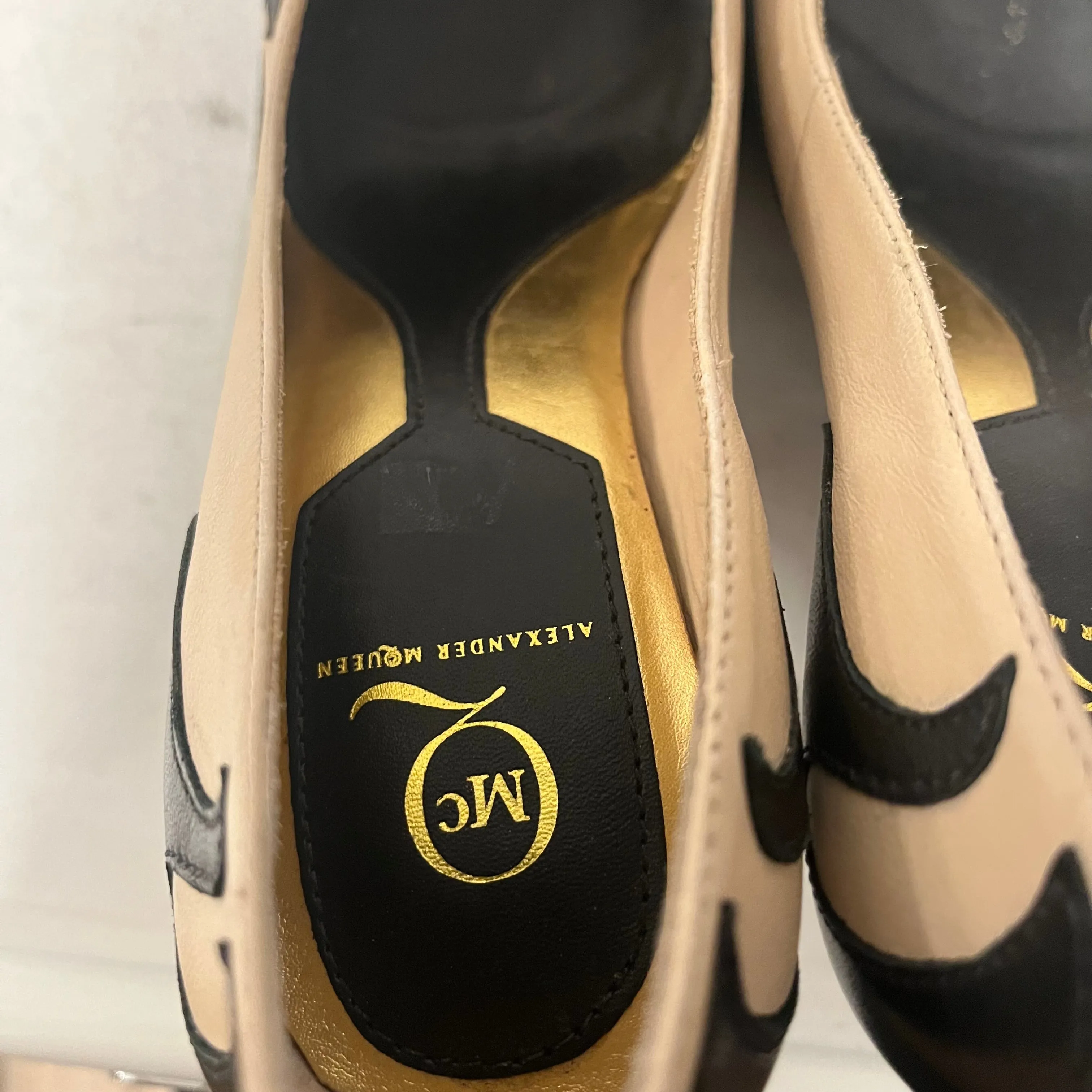 Alexander McQueen/Heels/EU 37.5/Leather/KHK/