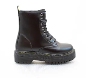 K7 Doc Martin Black Boot